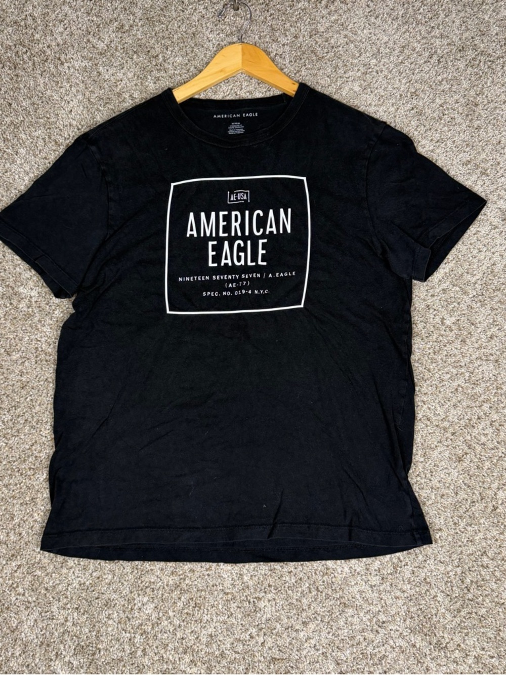 American Eagle Outfitters Men’s Black Logo Graphic T-Shirt